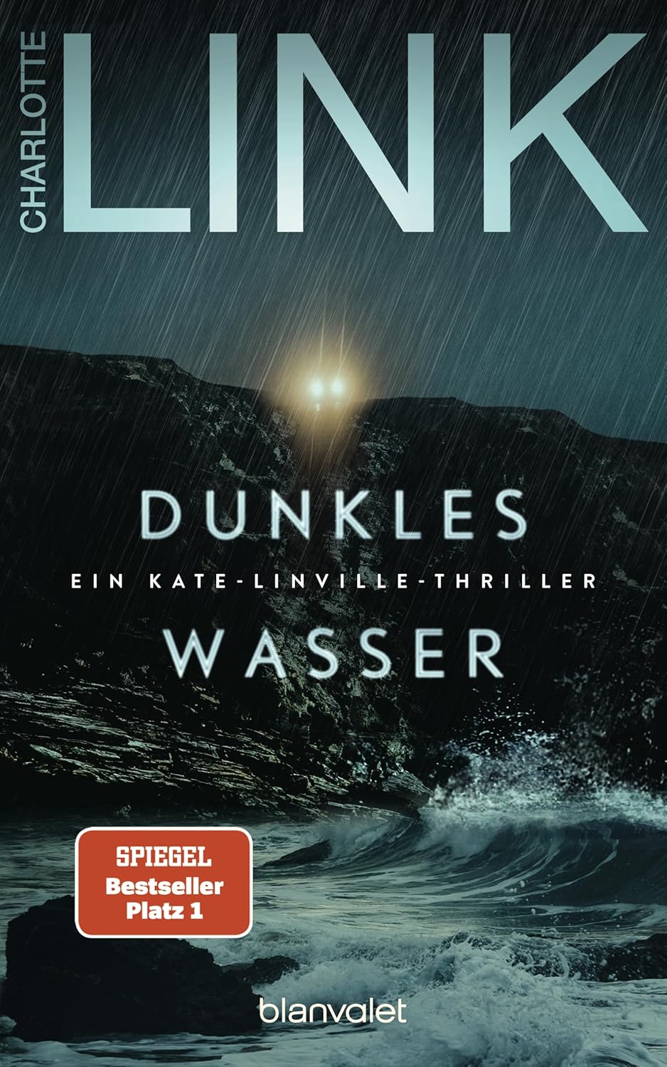 Dunkles Wasser